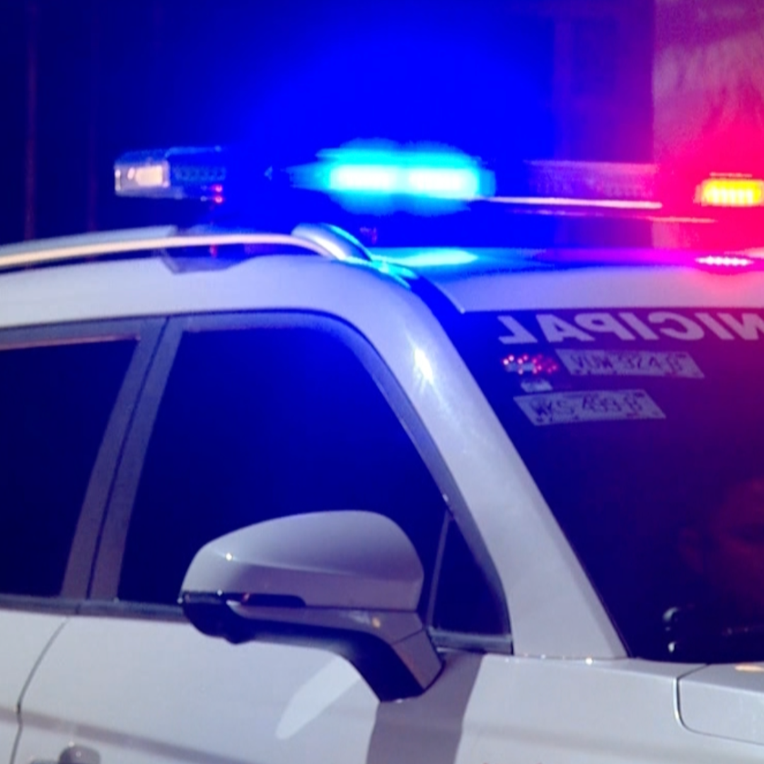 Adulto y Menor Detenidos por Presuntamente Despojar de sus Pertenencias a Jóvenes en Hermosillo